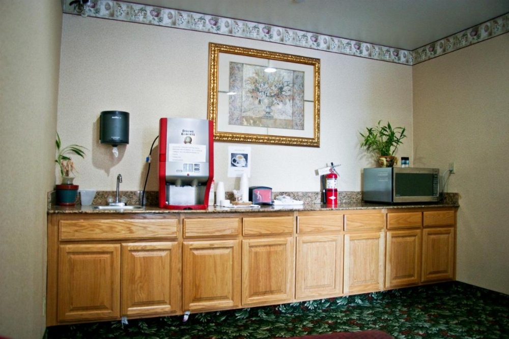 Crystal Inn Suites & Spas Image 28
