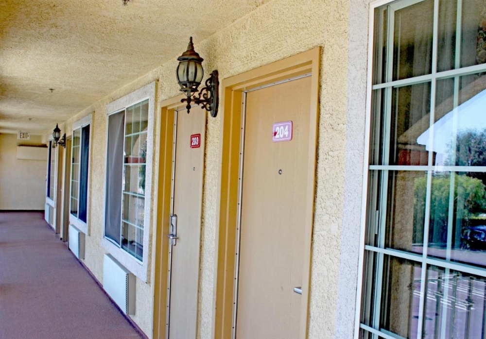 Crystal Inn Suites & Spas Image 43